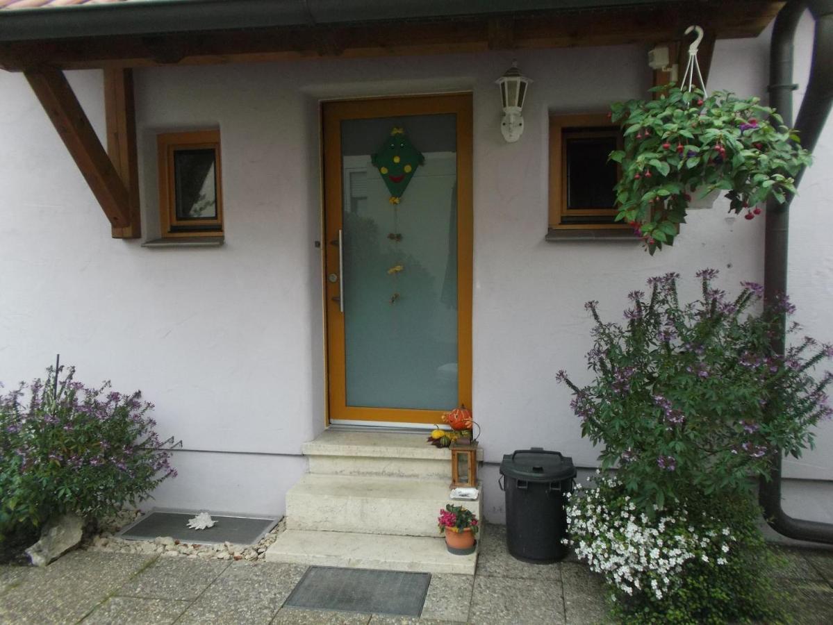 Pension/Fewo E. Tschernach Treuchtlingen Luaran gambar